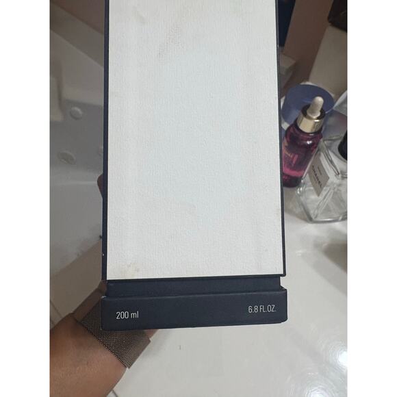 CHANEL Beige Les Exclusifs Empty Bottle & Box 200 ml – Authentic Collectible Dis - Picture 6 of 7